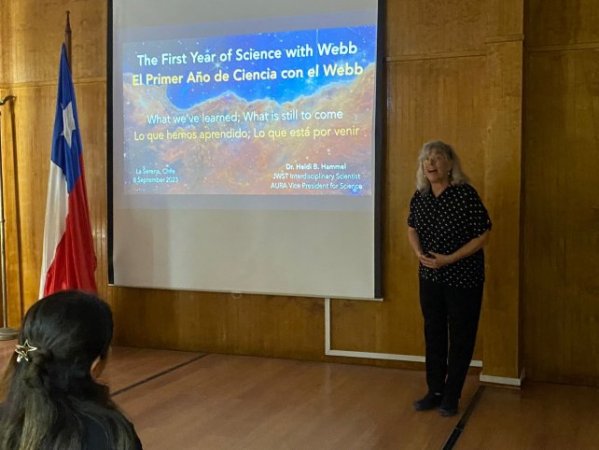 Vicepresidenta de AURA dicta charla en U.Central sobre el primer año del Telescopio James Webb
